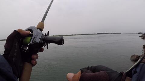 路亚钓鱼视频高清,捕捉水底猎物的绝妙瞬间