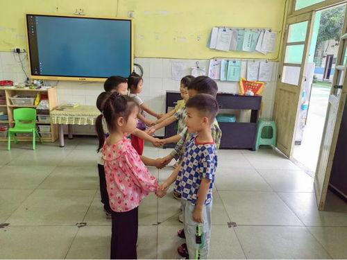 幼儿礼仪视频,视频中的文明礼仪风采